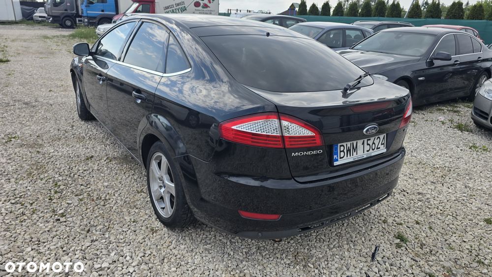 Ford Mondeo - 11
