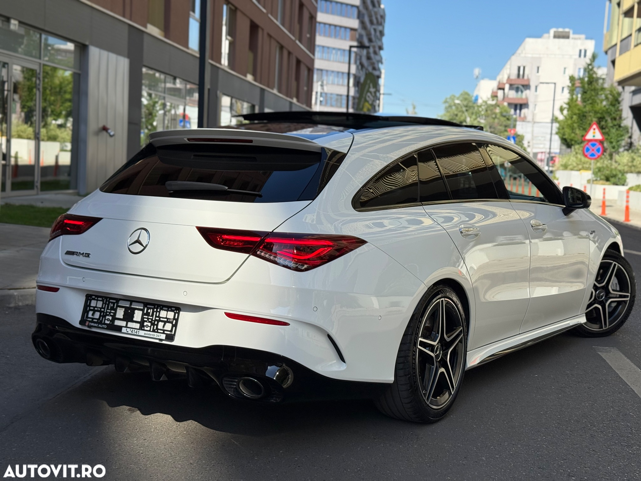 Mercedes-Benz CLA AMG 35 4Matic Shooting B AMG Speedshift 7G-DCT - 4