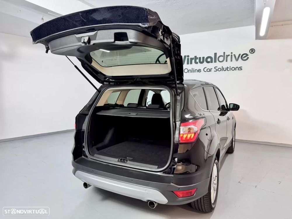 Ford Kuga 1.5 TDCi Titanium - 51