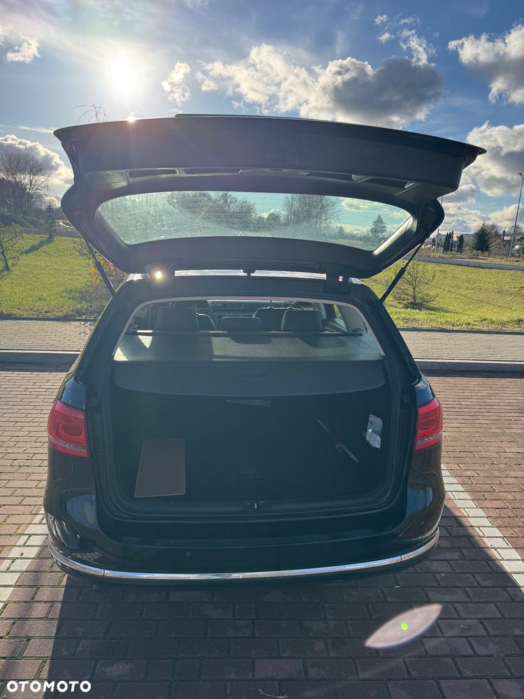 Volkswagen Passat 1.6 TDI Perfectline - 21