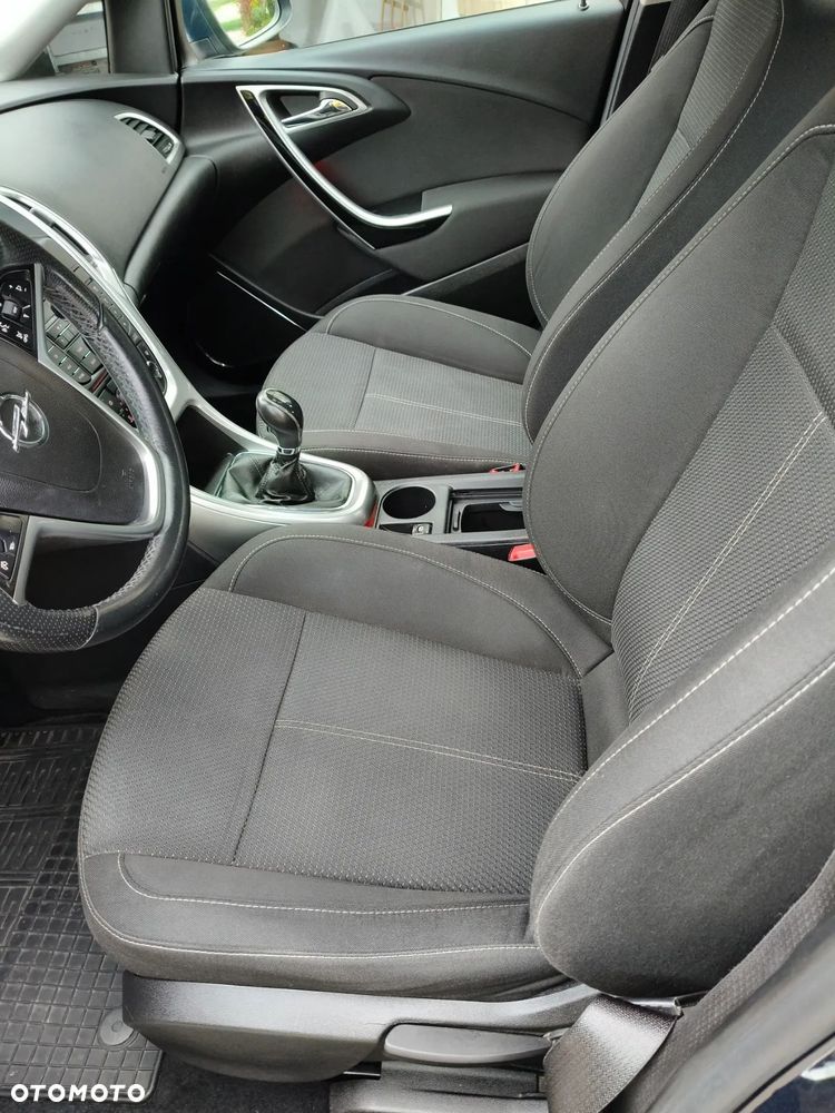 Opel Astra IV 1.6 Sport - 32