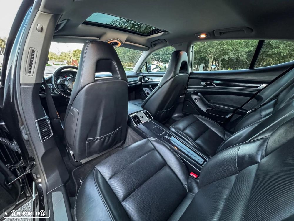 Porsche Panamera 3.0 V6 - 25
