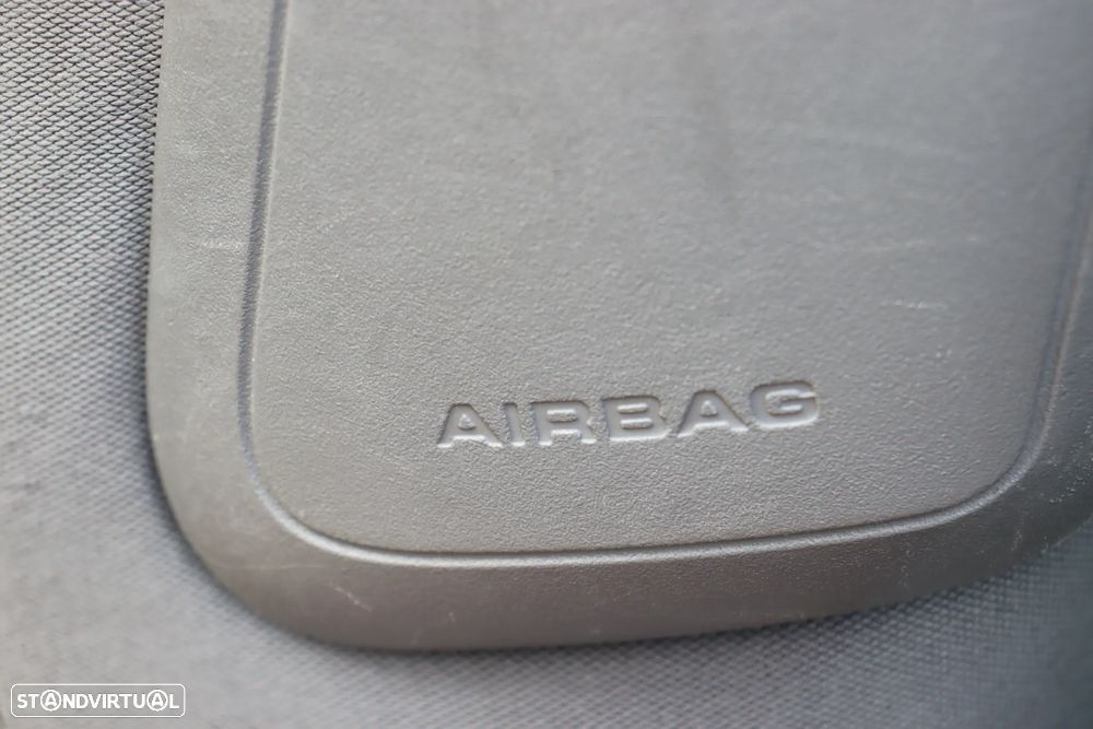 Peugeot 107 1.0 Urban - 17