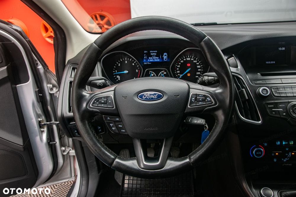 Ford Focus - 15