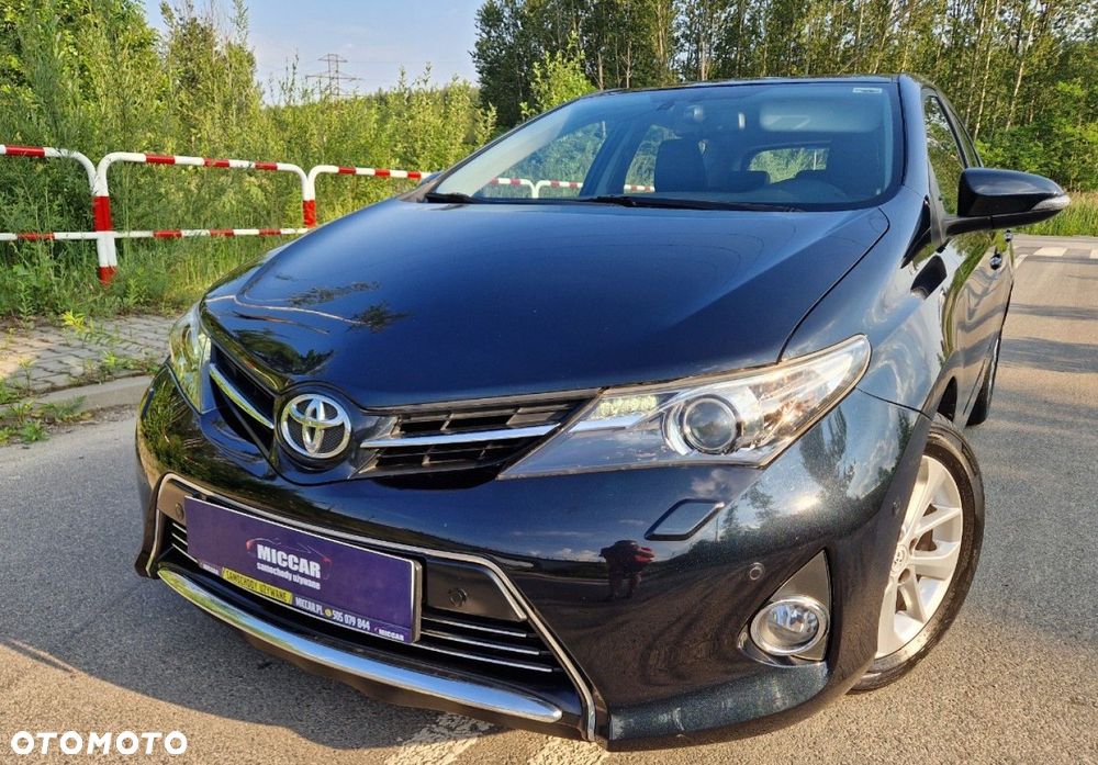 Toyota Auris 1.6 Executive - 38