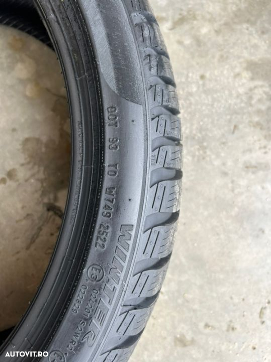 vând set anvelope 245/40/20-275/35/20 Pirelli de iarnă runflat noi - 4