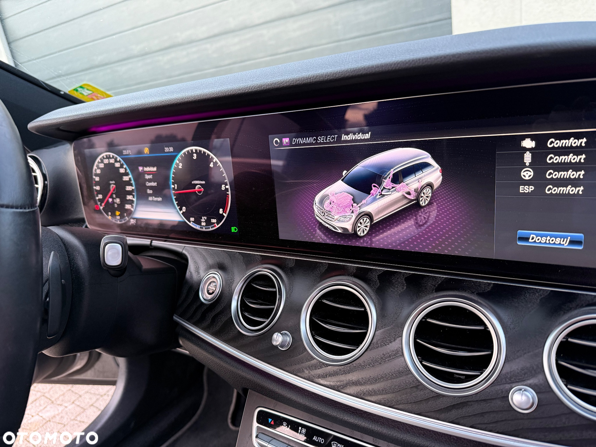 Mercedes-Benz Klasa E 220 d 4Matic T All-Terrain 9G-TRONIC Exclusive - 27