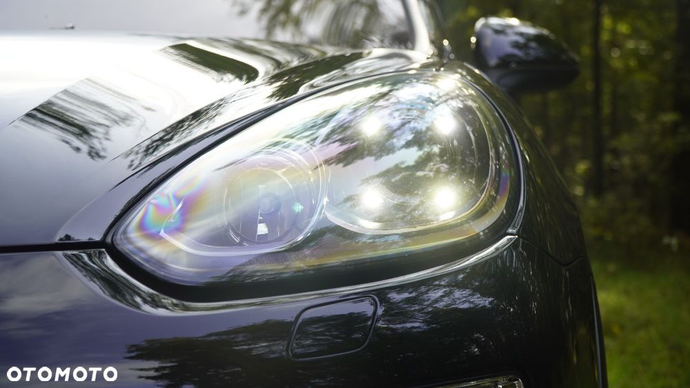 Porsche Cayenne Diesel Platinum Edition - 5