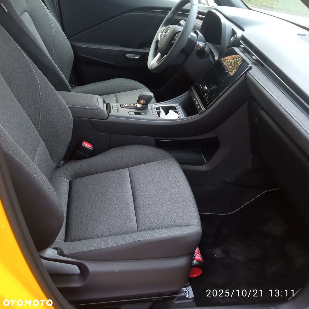 Lexus LBX 1.5 Hybrid Elegant - 6