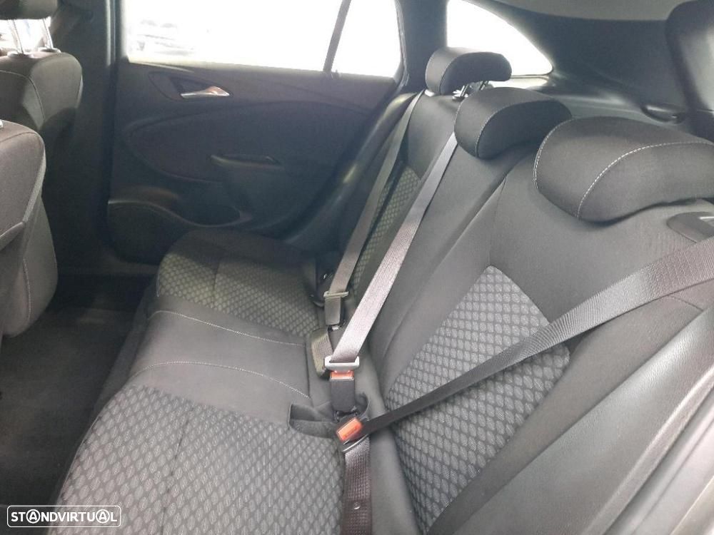 Opel Astra Sports Tourer 1.5 D Business Edition S/S - 3