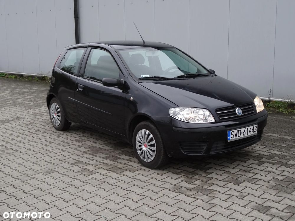 Fiat Punto 1.2 8V - 13