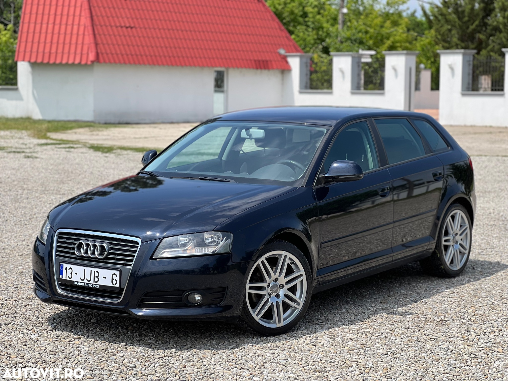 Audi A3 2.0 TDI Sportback DPF Ambition - 2