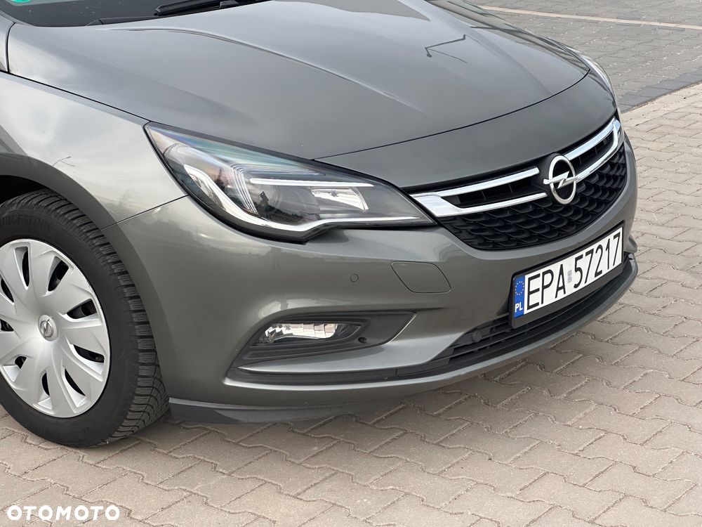 Opel Astra 1.6 BiTrb D (CDTI) Start/Stop Innovation - 10