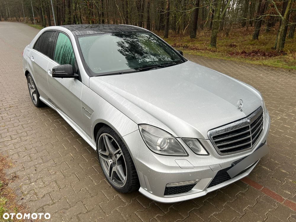 Mercedes-Benz Klasa E - 26