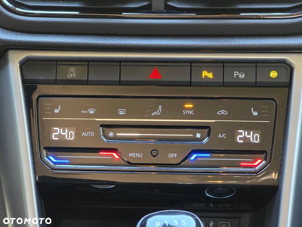 Volkswagen T-Roc 1.5 TSI Special Edition - 19