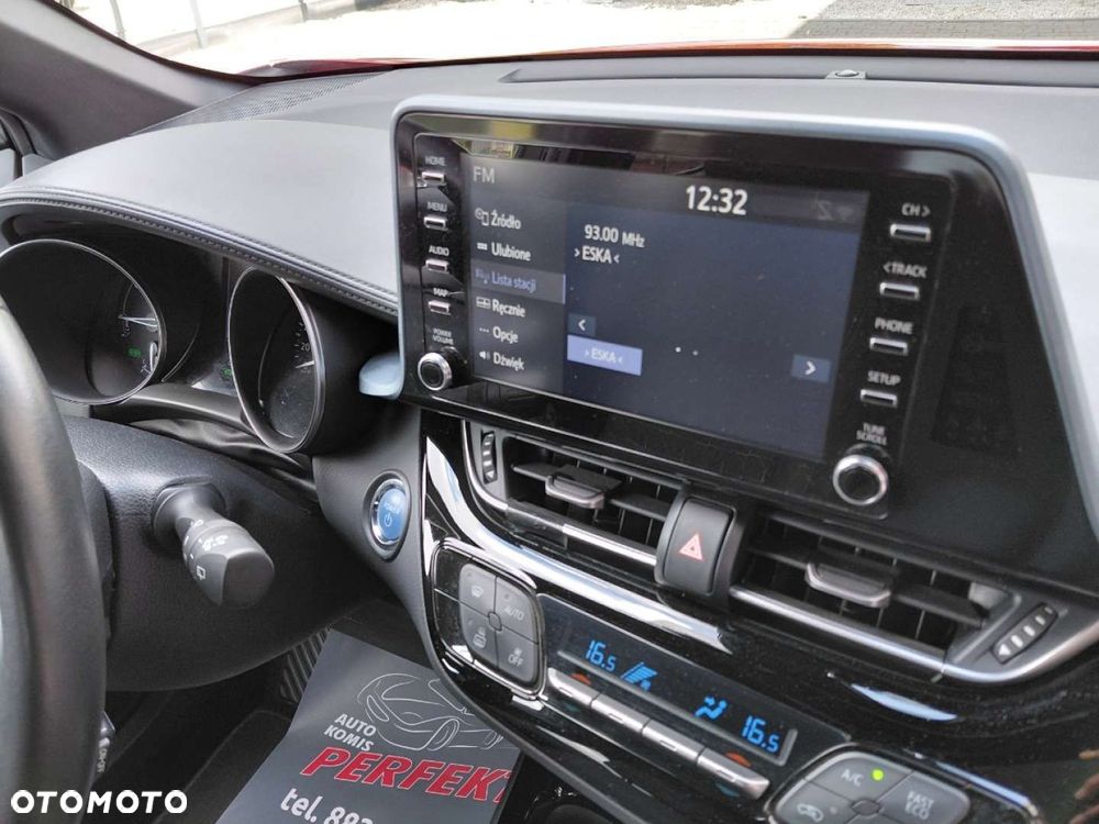 Toyota C-HR - 16