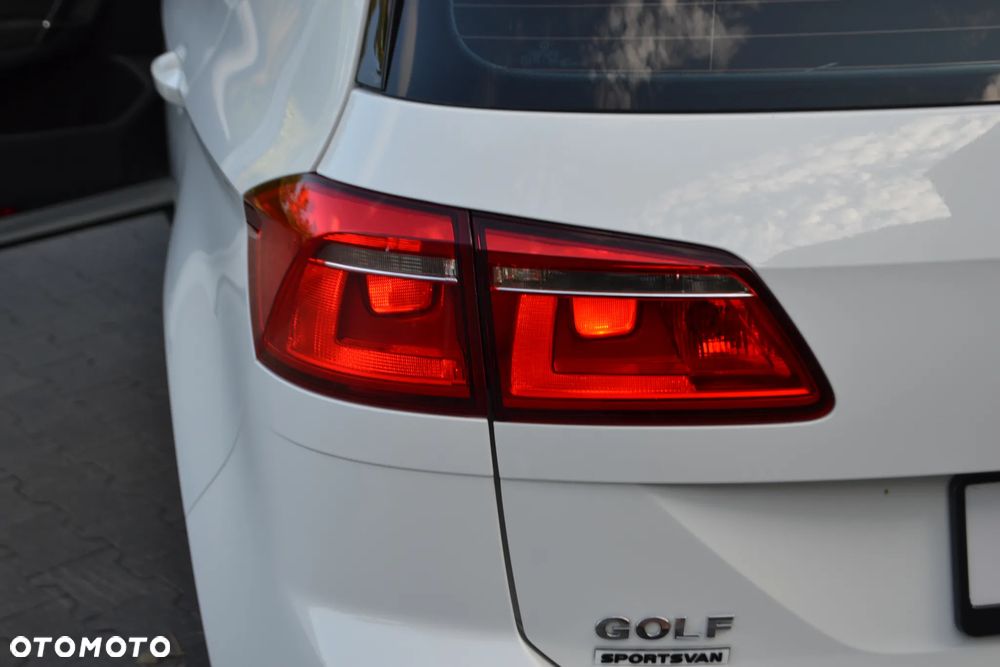 Volkswagen Golf Sportsvan - 17