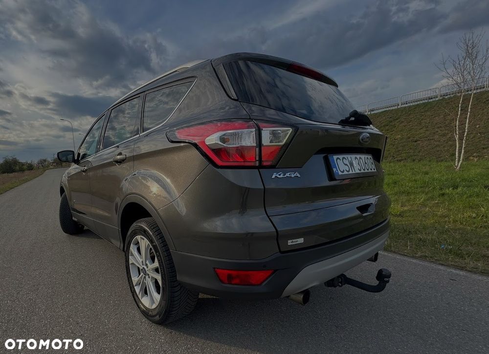 Ford Kuga 1.5 EcoBoost 4x4 Titanium - 6