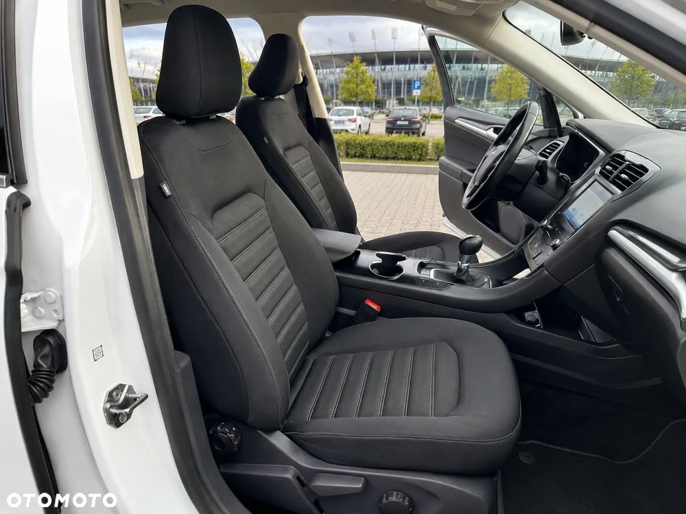 Ford Mondeo 2.0 EcoBlue Business Edition - 13