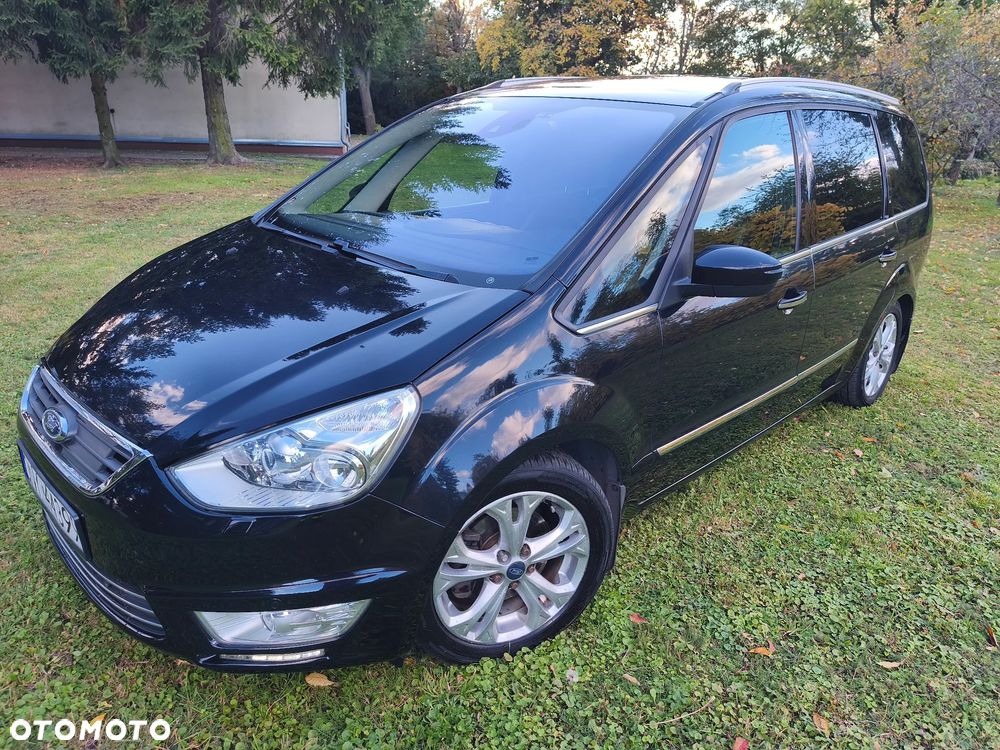 Ford Galaxy 2012 photo 3