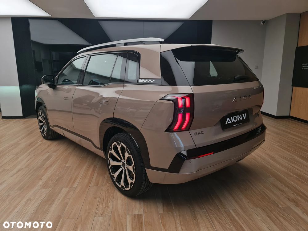 GAC AION V - 5