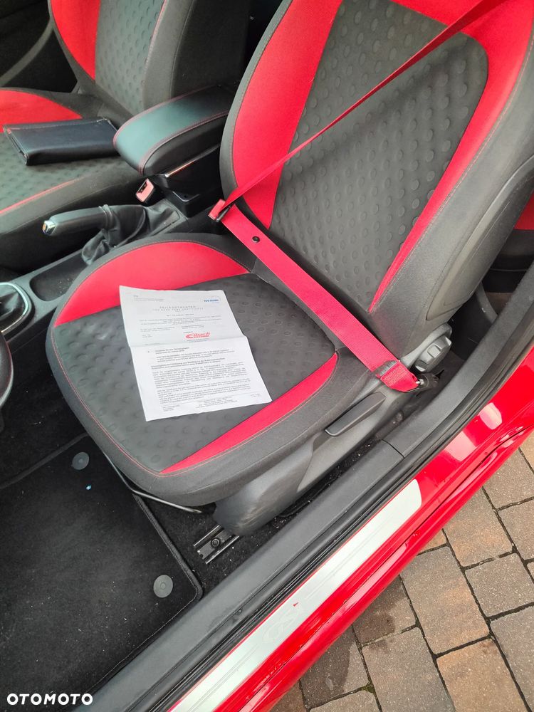 Opel Corsa 1.6T GSI - 14