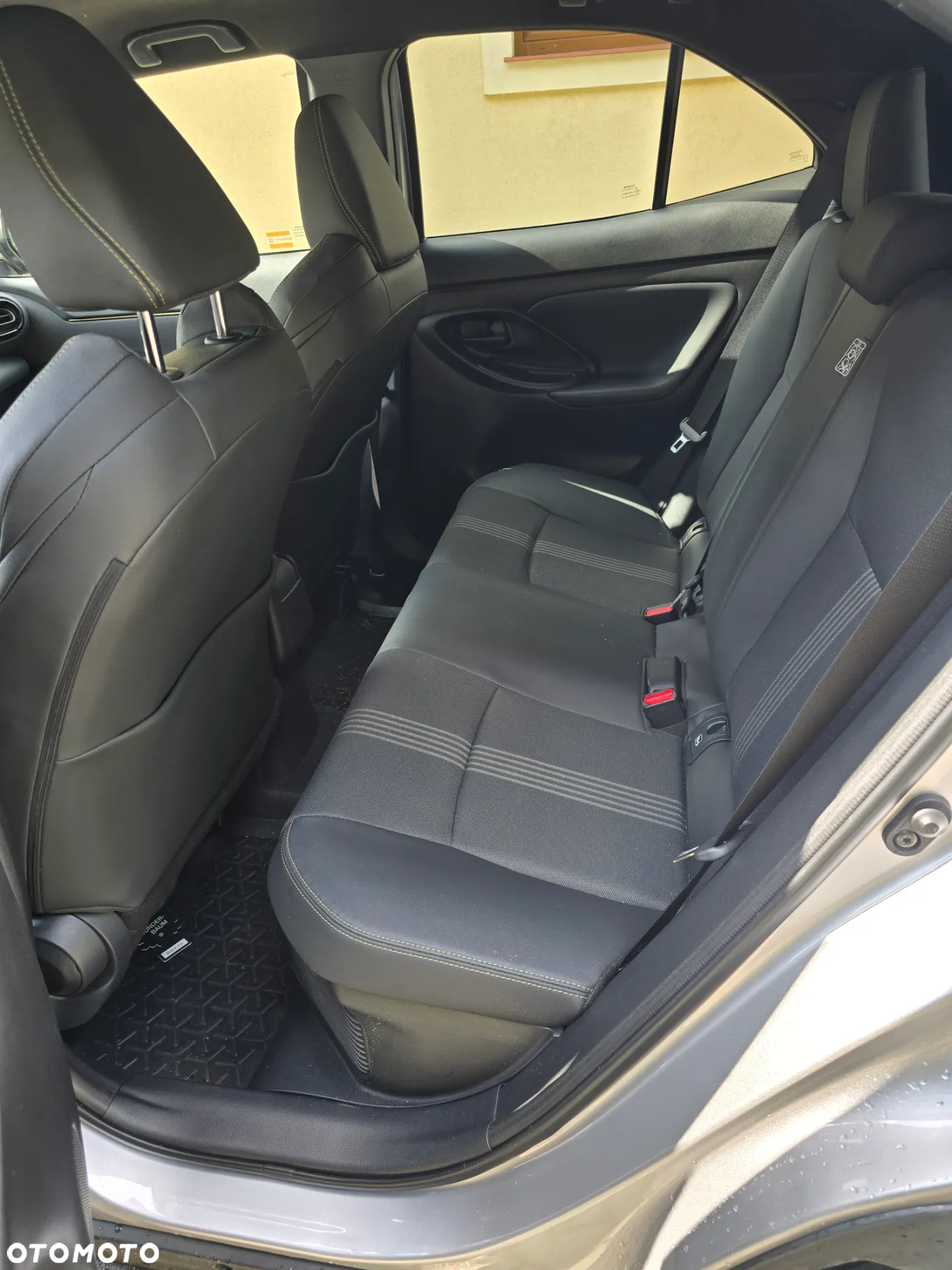 Toyota Yaris Cross Hybrid 1.5 Adventure 4x4 - 9