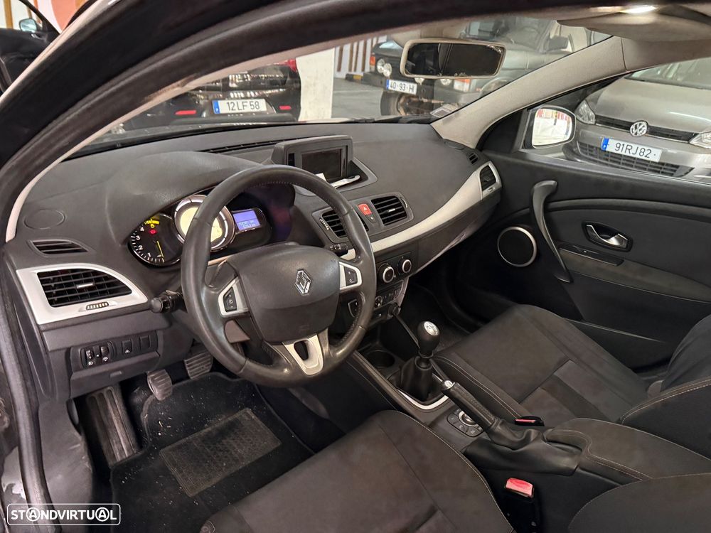 Renault Mégane Sport Tourer 1.5 dCi Dynamique S CO2 Champion - 3