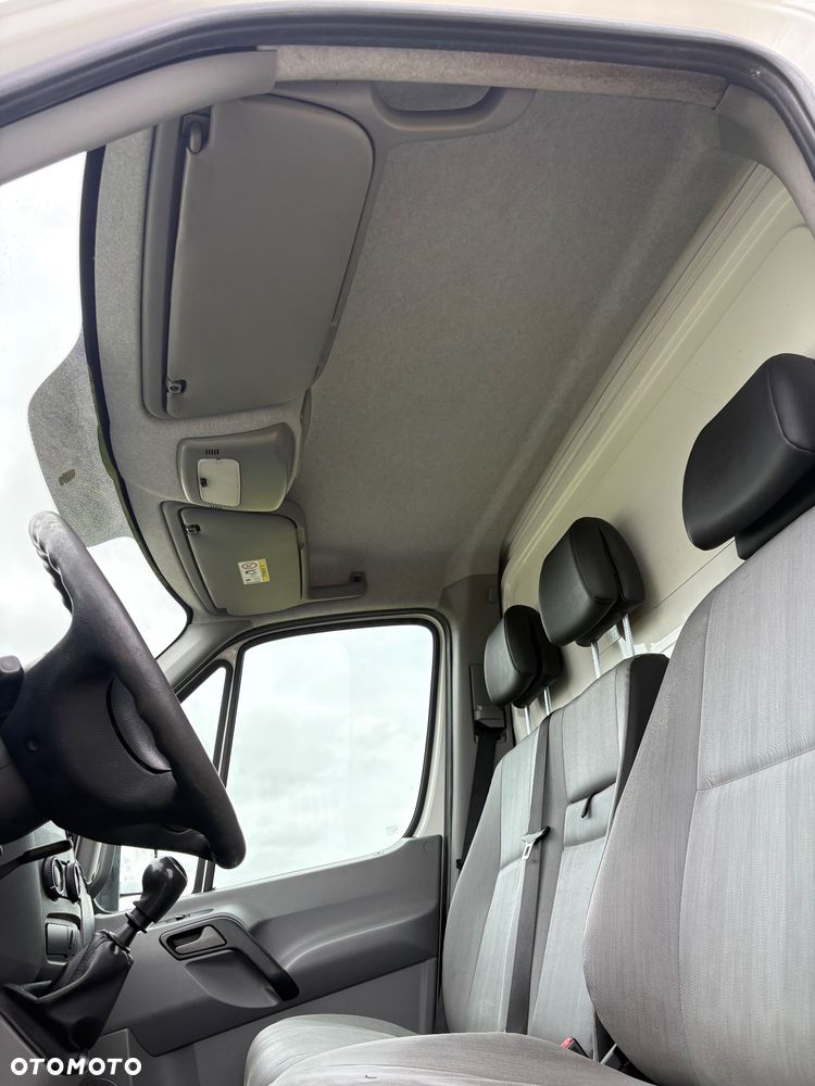 Volkswagen Crafter - 18