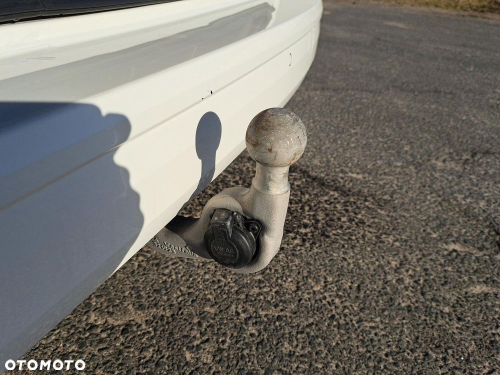 Volkswagen Multivan - 27