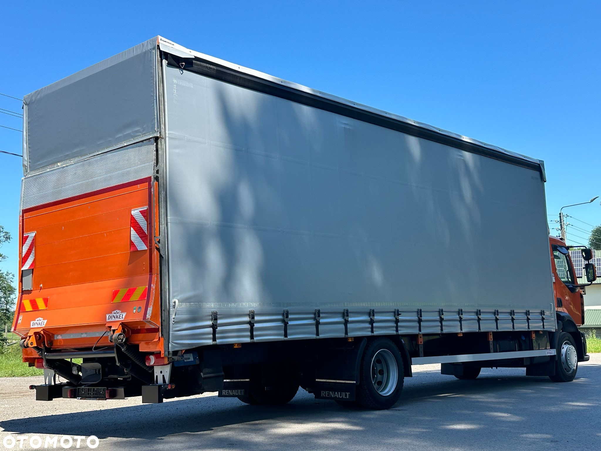 Renault D 18 / 280 / FIRANKA / WINDA / 8.6 M DŁUGOŚCI / 21 EUROPALET / NOWE OPONY / ŁADOWNOŚĆ 9.380 KG / AUTOMAT / SERWISOWANA / SPROWADZONA - 3