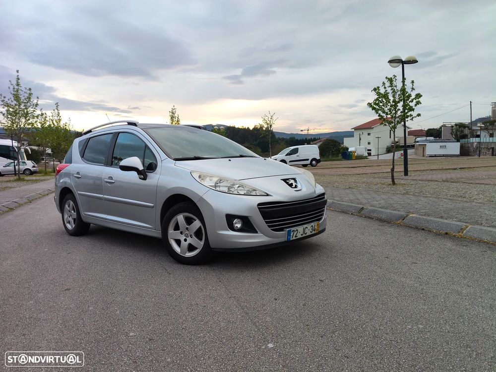 Peugeot 207 SW 1.4 Sport - 24