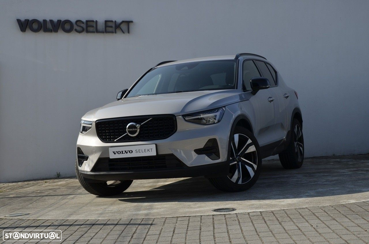 Volvo XC 40 1.5 T2 Plus Dark Auto - 27
