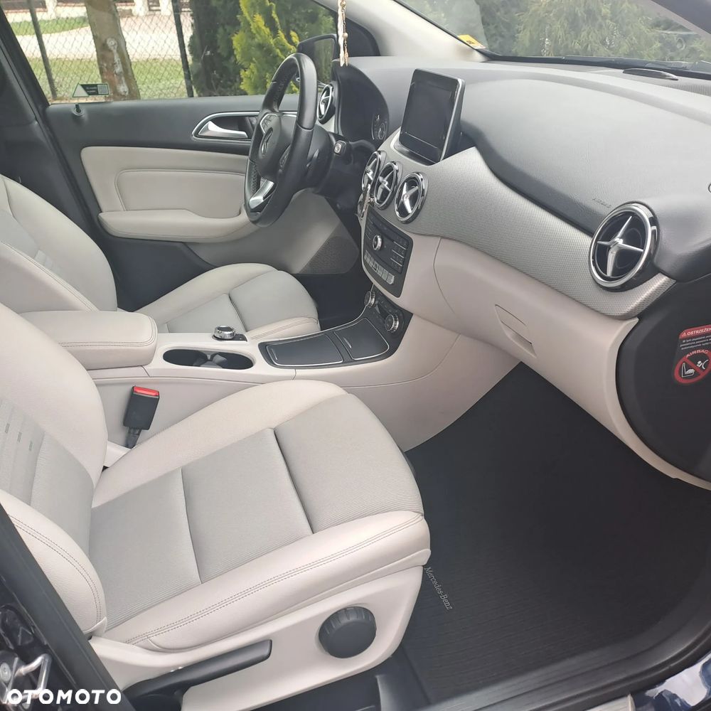 Mercedes-Benz Klasa B 180 (CDI) d 7G-DCT - 11