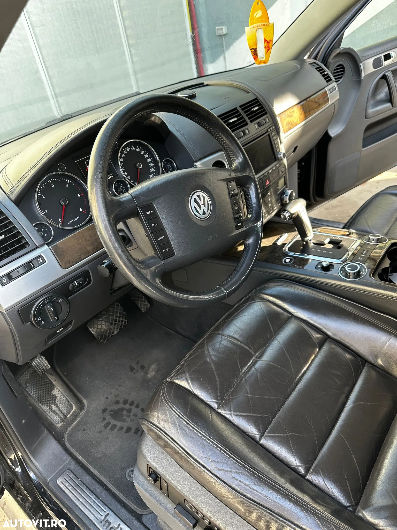 Volkswagen Touareg - 3