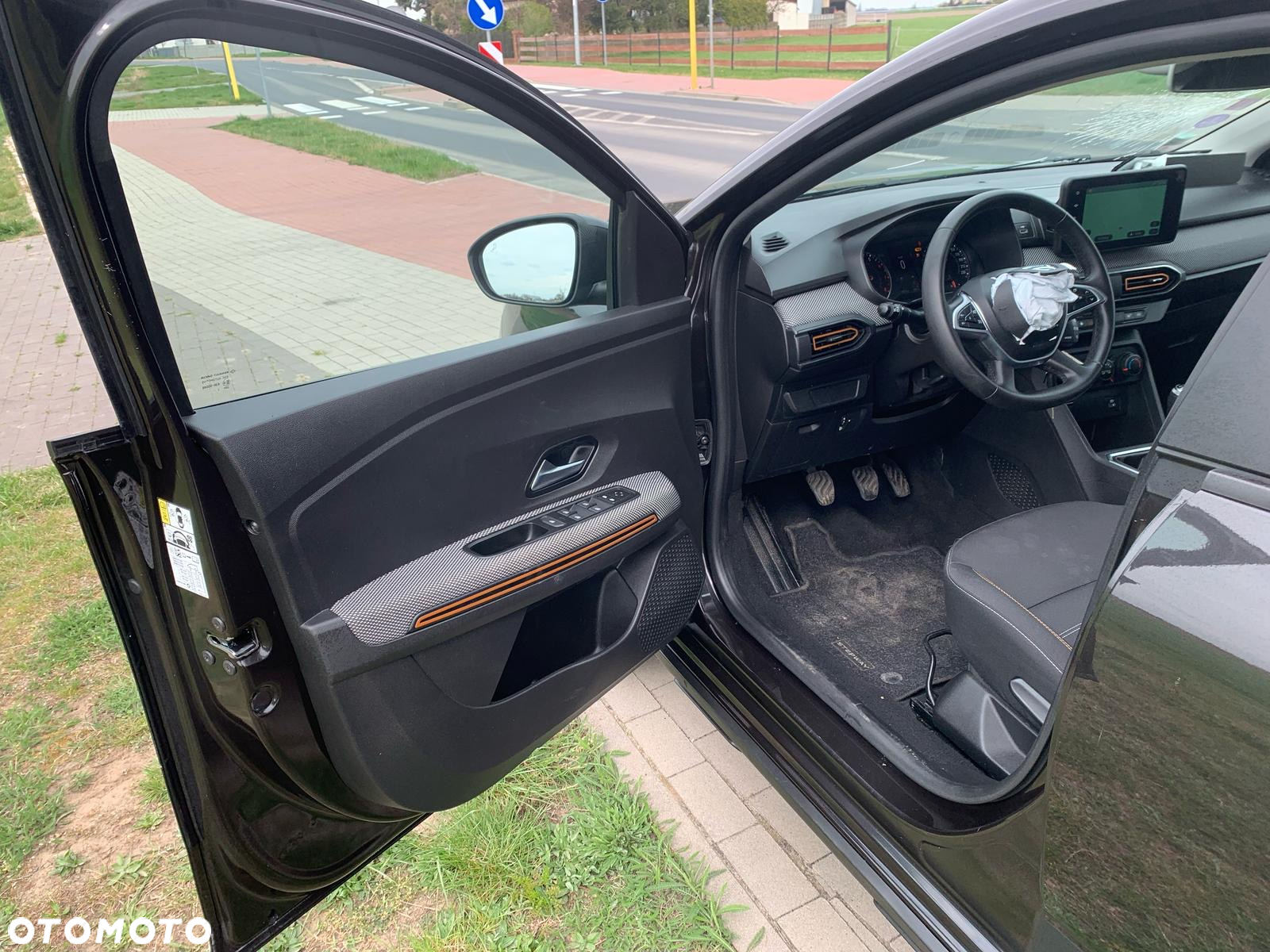 Dacia Sandero Stepway TCe 90 Essential - 21