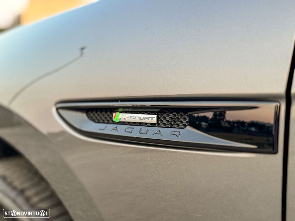 Jaguar F-Pace 20d Aut. R-Sport - 16
