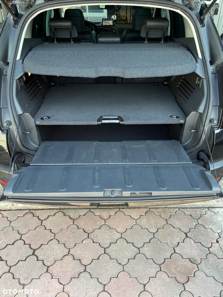 Peugeot 3008 - 16