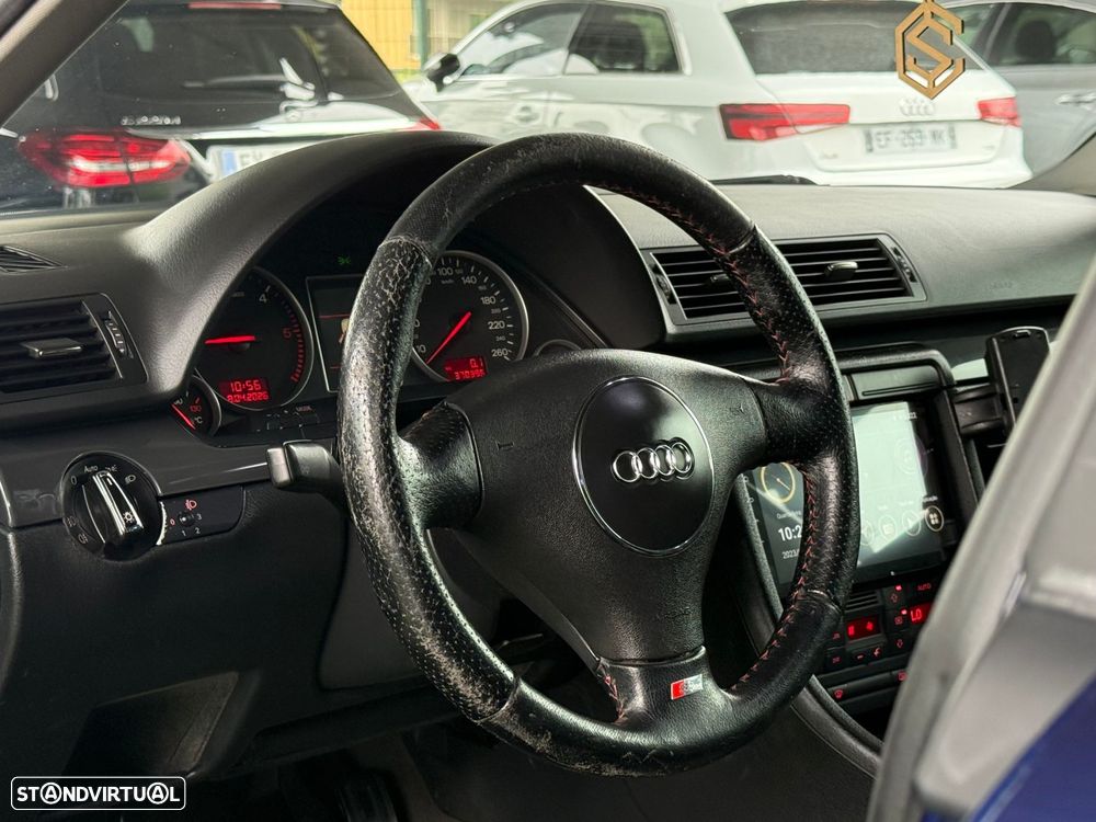 Audi A4 Avant 1.9 TDI m6 S-Line - 46