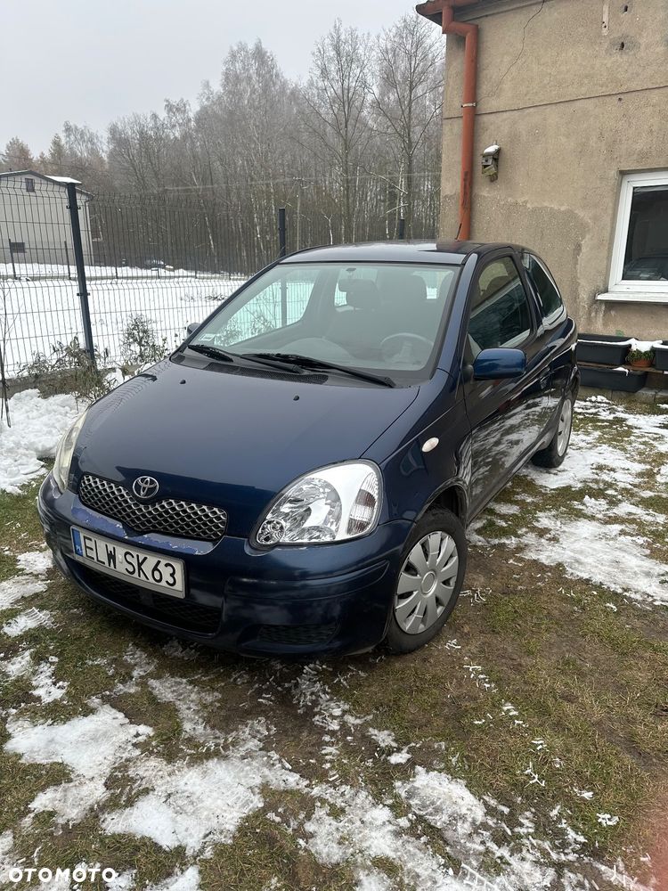 Toyota Yaris - 1