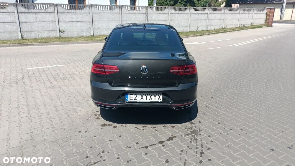 Volkswagen Passat 2.0 TDI BMT Highline - 10