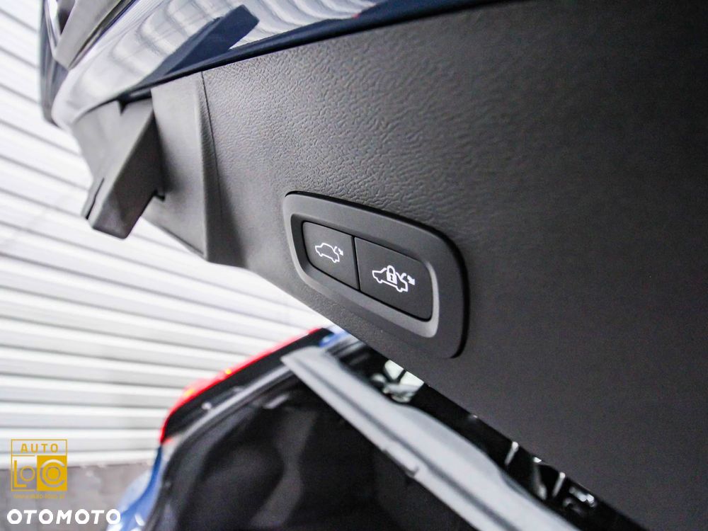 Volvo XC 40 73kWh P6 Recharge Plus - 14