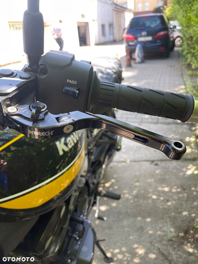 Kawasaki Z 900 RS - 10