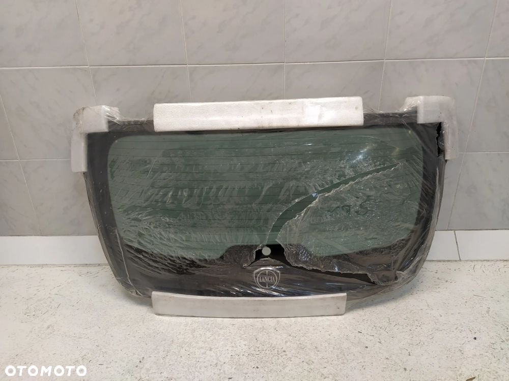 LANCIA YPSILON 11- SZYBA TYŁ TYLNA KLAPY BAGAŻNIKA NOWA ORYGINAŁ - 3