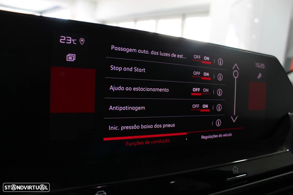 Citroën C4 1.2 PureTech Shine - 18