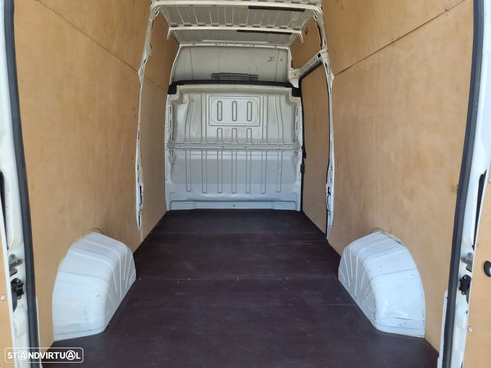 Peugeot Boxer 2.2 BlueHDI L4H3 c/AC - 12