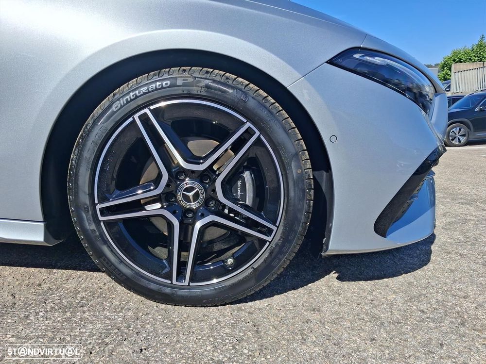 Mercedes-Benz A 180 d - 4