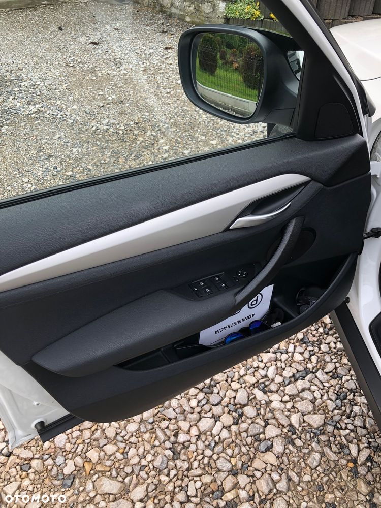 BMW X1 xDrive20d - 13