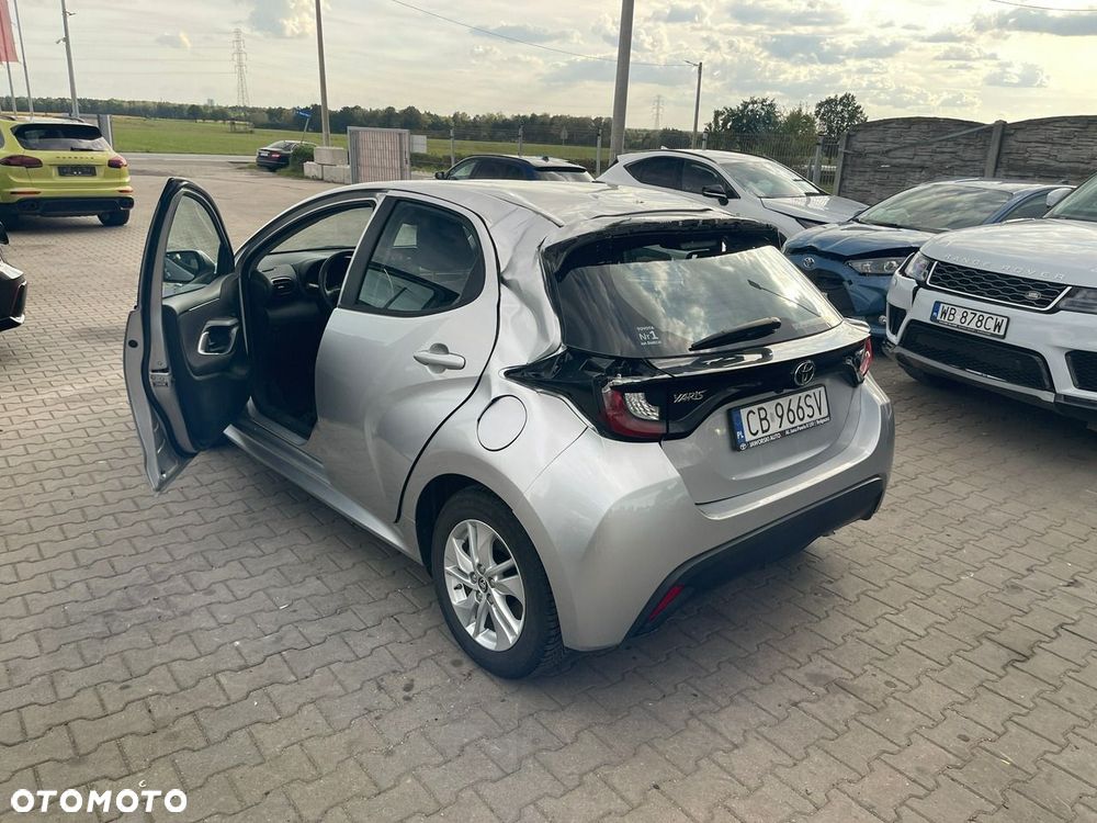 Toyota Yaris Hybrid 1.5 Active - 6