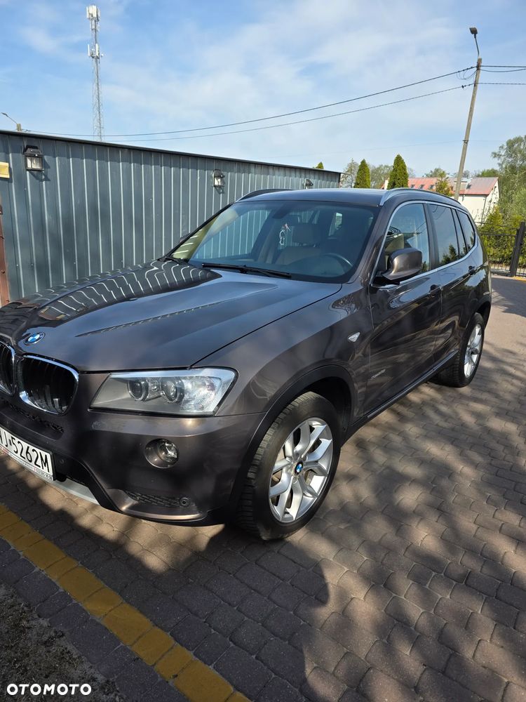 BMW X3 28i xDrive - 4
